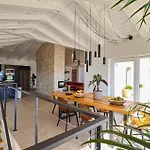 Stunning In Ferienhaus